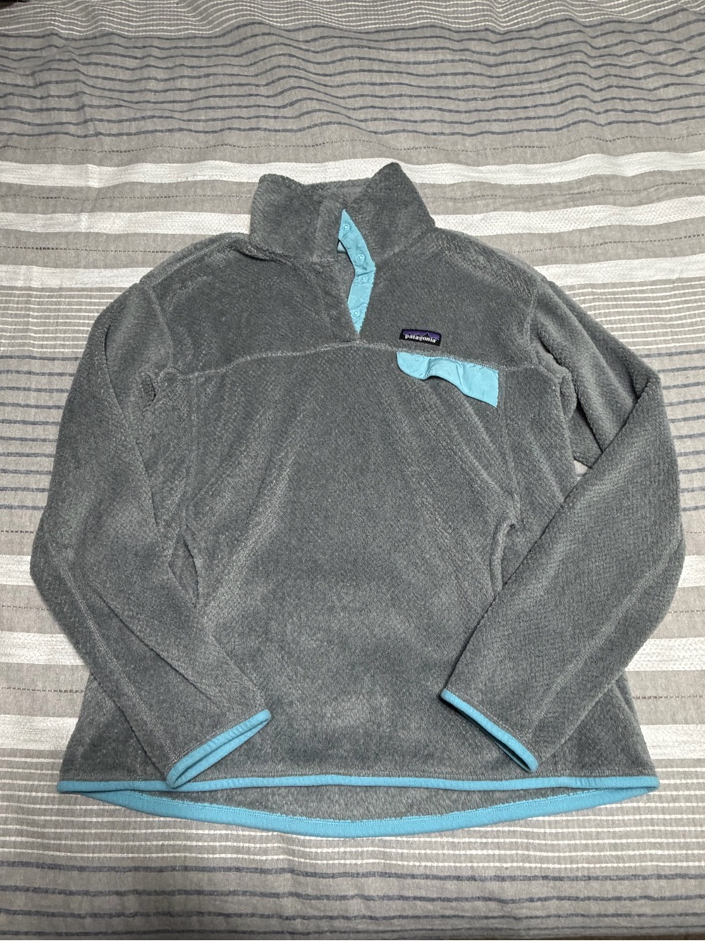 Patagonia Gray Fleece Pullover with Light Blue Trim